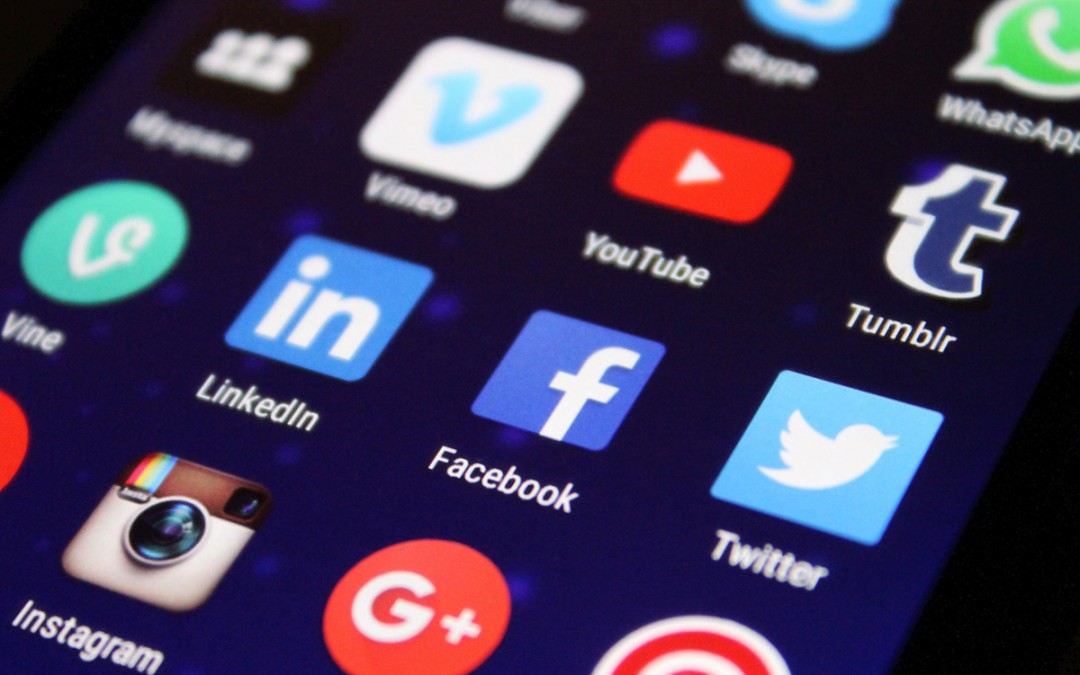 Social Media Advertising: Precision Targeting in a Privacy-First World